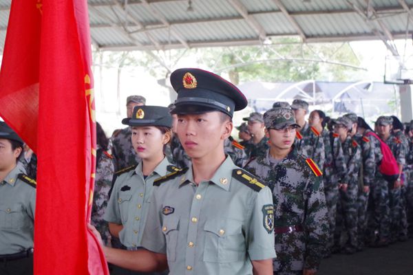 军训场面.jpg